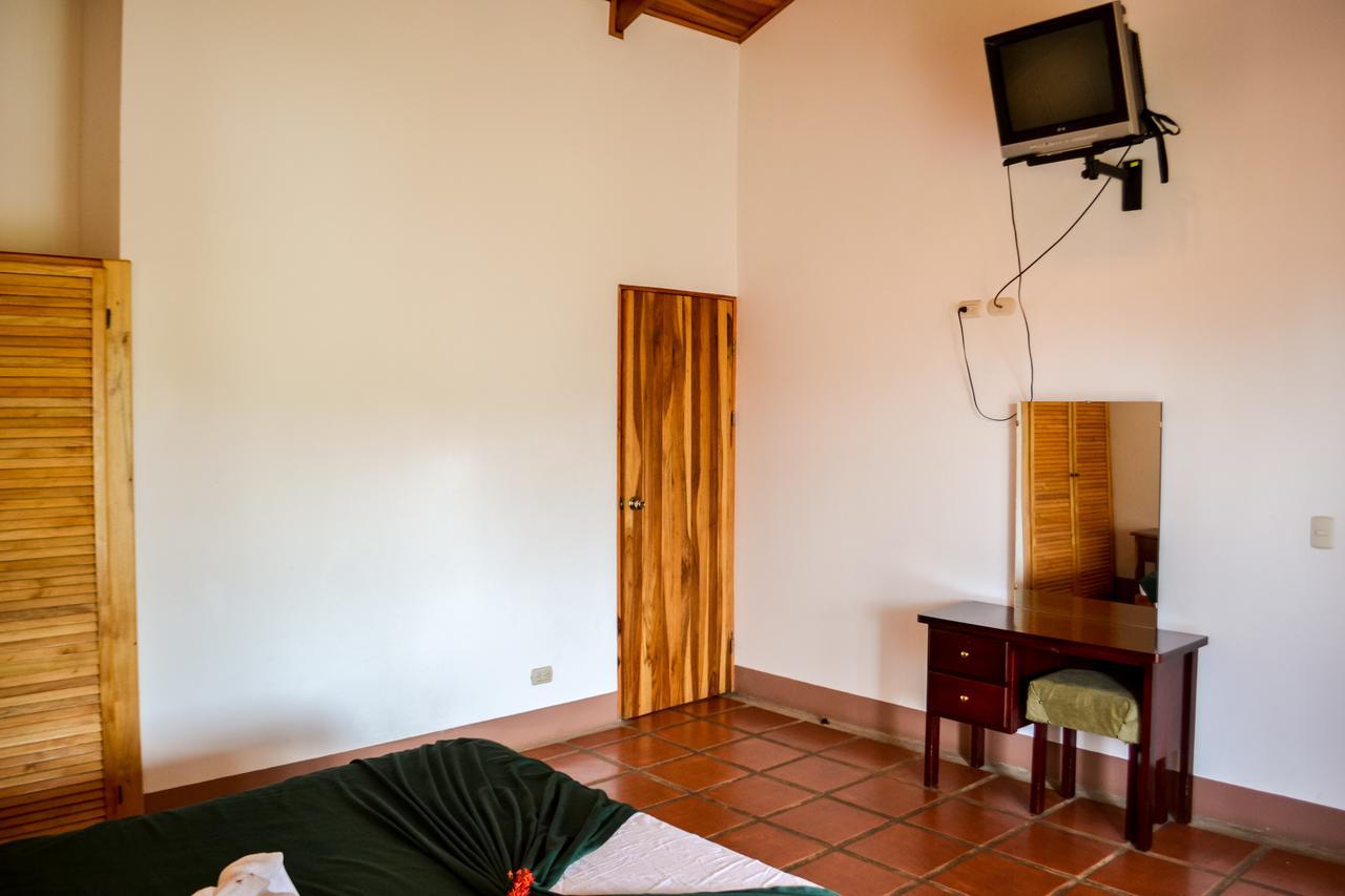 Termales Del Bosque & Hot Springs Hotel La Marina Exterior foto